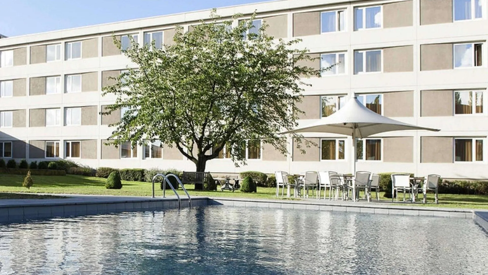 Novotel Antwerpen - Ekeren Hotel Amberes